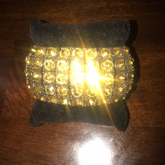 Gold Rhinestone Bracelet - Picture 2 of 4